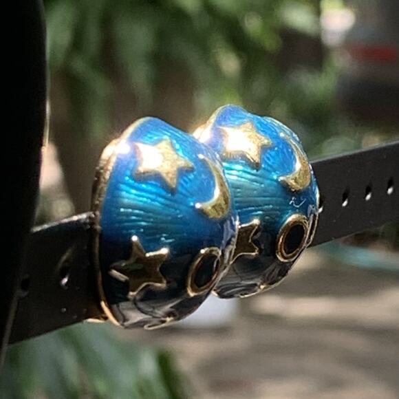 Kenneth Jane Lane (KJL) Earrings Celestial Enamel Blue & Gold Button Clip-Ons - Picture 6 of 11